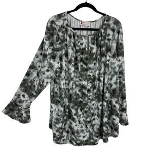 Vanessa Williams Plus 3X Tunic Top Geen Floral Watercolor Long Sleeve Flare Cuff